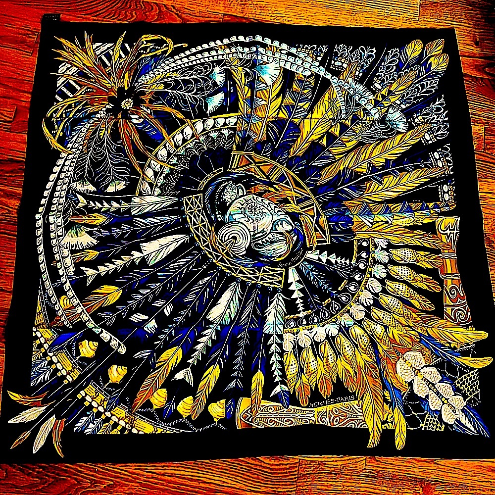 NEWHermesSilkLargeScarfONEof a KindFabulousSIGNED Artist+Logo2HermesBoxes+Ribbon
